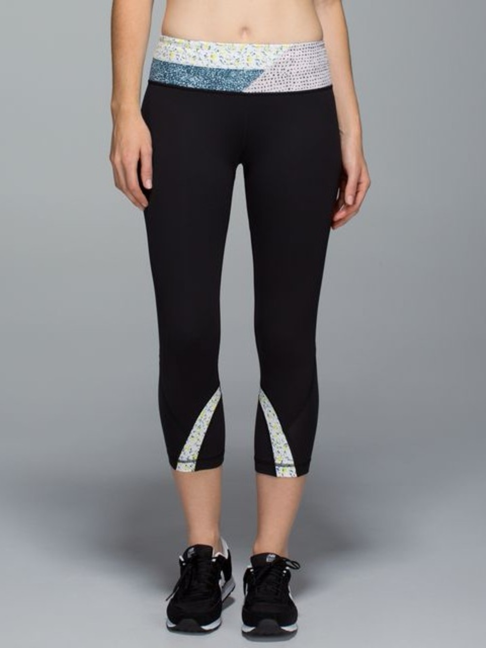 Lululemon Run Inspire Crop II Pants Sz 6